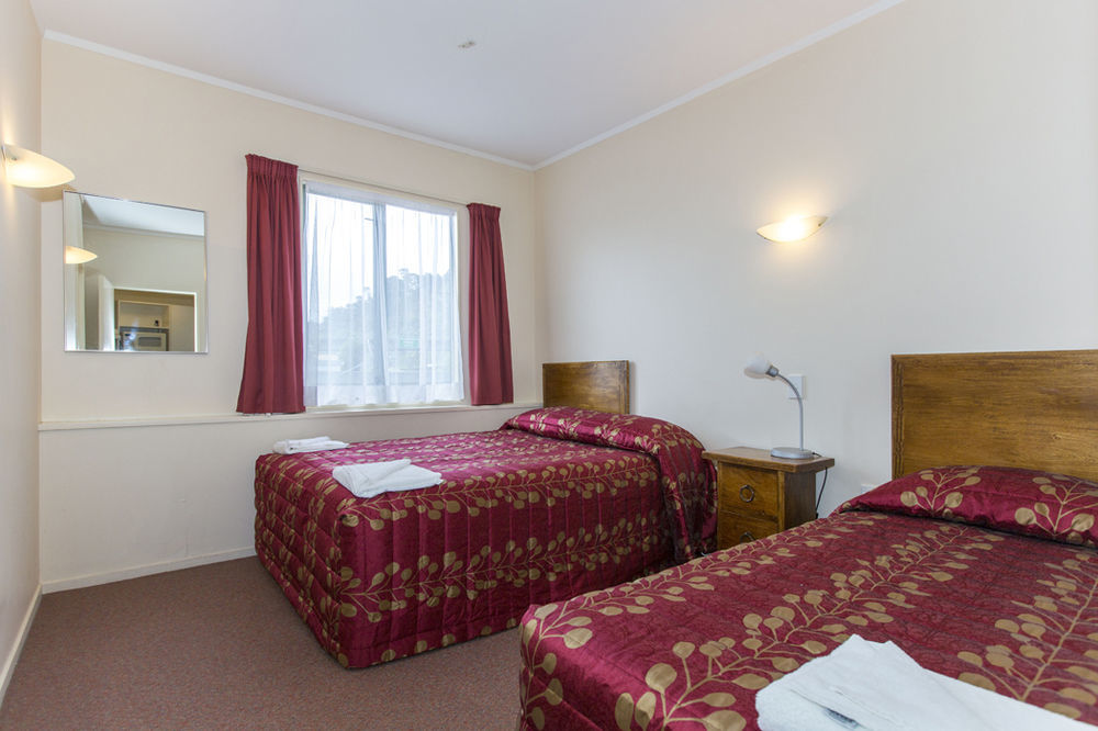 Fernhill Motor Lodge Lower Hutt Esterno foto